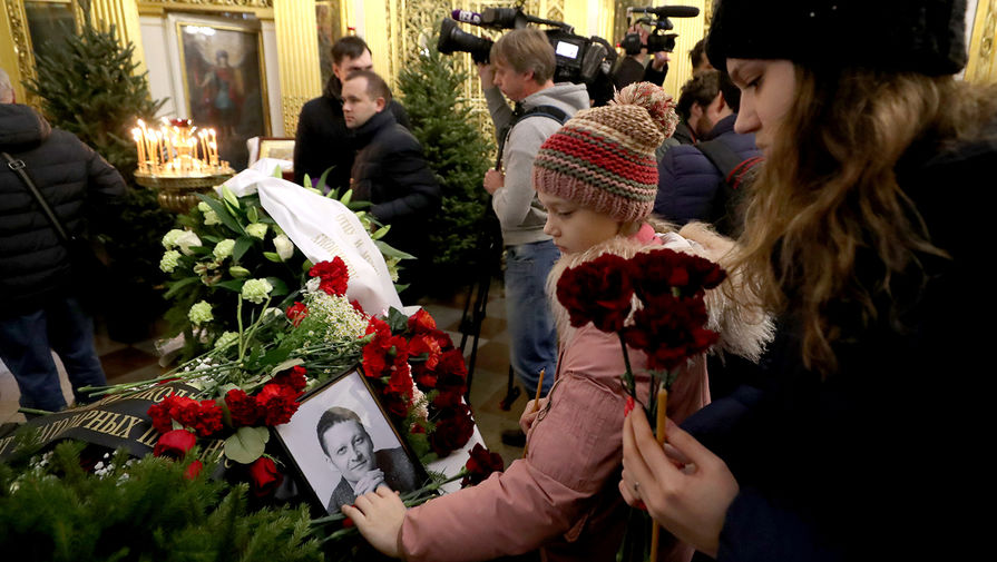 На&nbsp;церемонии прощания с&nbsp;хирургом-онкологом Андреем Павленко в&nbsp;Спасо-Преображенском соборе в&nbsp;Санкт-Петербурге, 6 января 2020 года