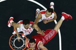 Александр Каун под кольцом