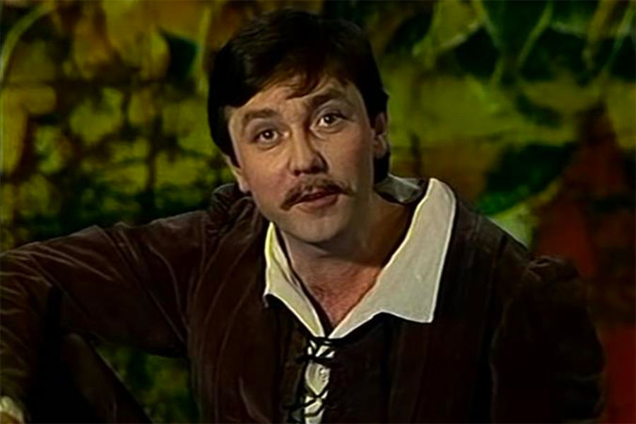Кадр из&nbsp;фильма «Солдат и змея» (1982)