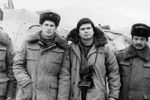 Артем Боровик (третий слева) в Афганистане