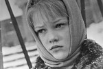 Елена Проклова в кадре из фильма «Звонят, откройте дверь», 1965 год