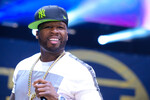Рэпер 50 Cent (Кертис Джексон) выступает на фестивале Hot 97 Summer Jam в Нью-Джерси, 2015 год