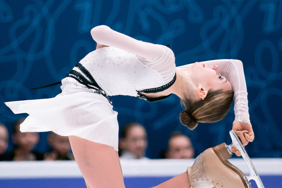 Ксения Синицына выступает в&nbsp;произвольной программе на&nbsp;чемпионате России &mdash; 2022