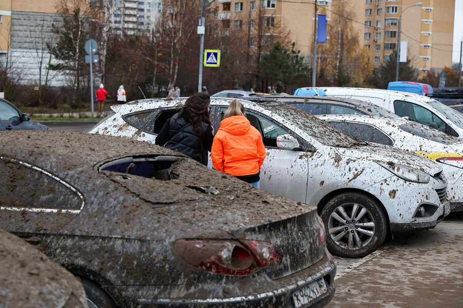 Последствия обрушения конструкции демонтируемого горнолыжного комплекса &laquo;Снежком&raquo; в&nbsp;Красногорске, 11&nbsp;ноября 2025&nbsp;года