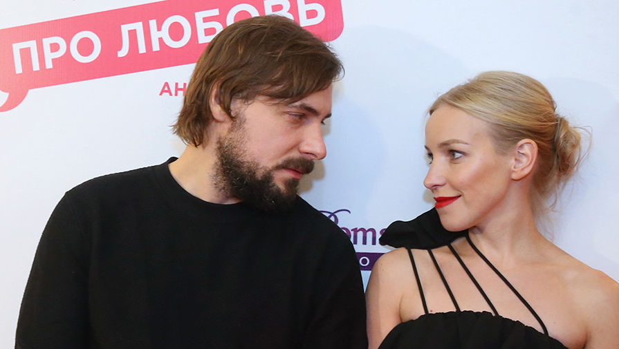 Актеры Евгений Цыганов и Мария Шалаева на премьере фильма «Про любовь»