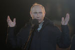 Выйдя к своим сторонникам, собранным перед Кремлем в ночь на 5 марта 2012, Путин расплакался, как впоследствии пояснили в пресс-службе, от ветра
