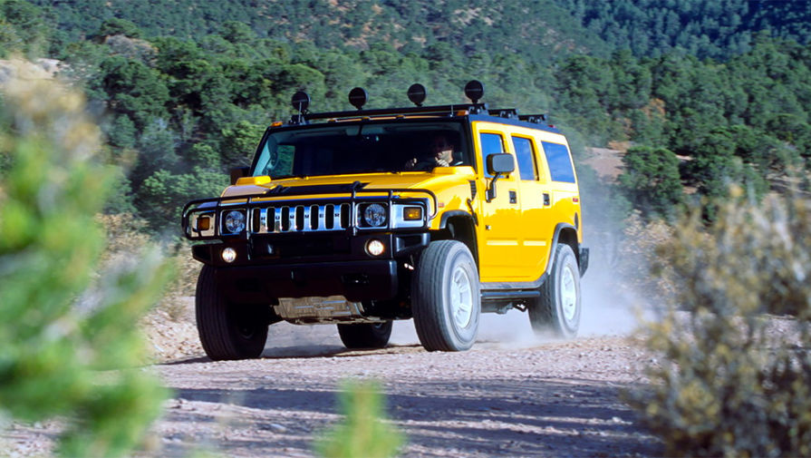 Hummer H2 (выпускался с 2003 по 2007 год)