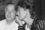 Английская актриса Ванесса Редгрэйв и поэт Андрей Вознесенский во время ретроспективы кинофильмов Андрея Тарковского, 1987 год