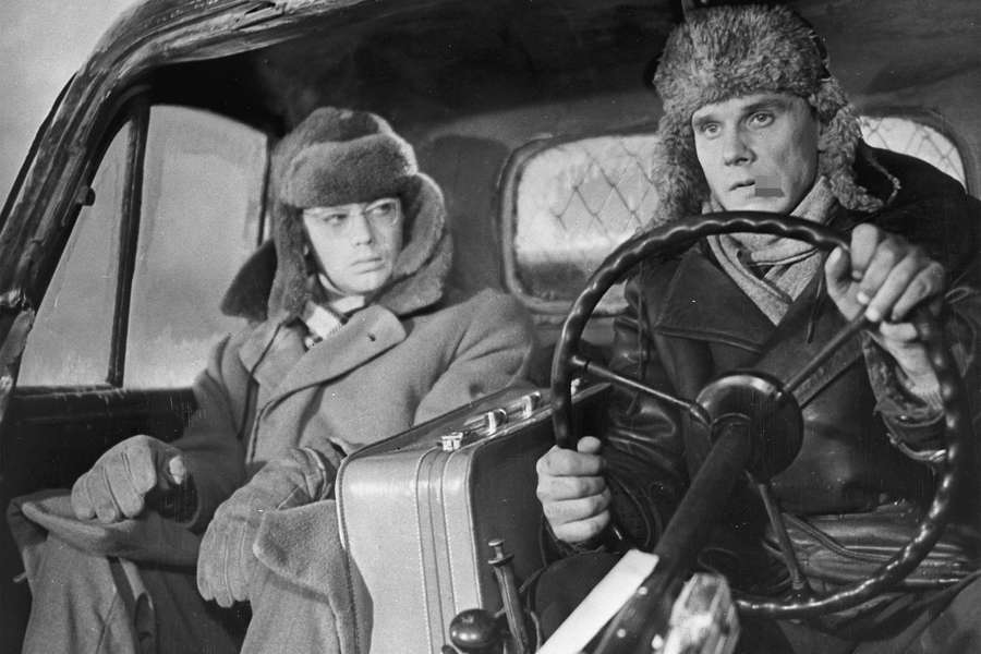 Кадр из&nbsp;фильма &laquo;Порожний рейс&raquo; по&nbsp;одноименному рассказу Сергея Антонова (признан в РФ иностранным агентом), 1962&nbsp;год
