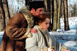Олег Меньшиков и Чулпан Хаматова в фильме «Доктор Живаго» (2005)