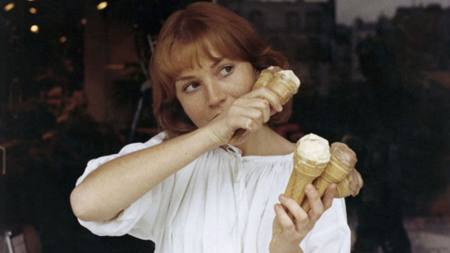 Кадр из&nbsp;фильма &laquo;Кружевница&raquo; (1977)
