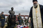 Торжественное открытие памятника Михаилу Калашникову на военном мемориальном кладбище в Мытищах в Московской области