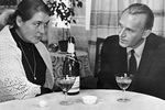 Лидия Федосеева-Шукшина (слева) в роли Веселовой и Станислав Любшин в роли Владимира Николаевича в фильме «Позови меня в даль светлую», 1978 год
