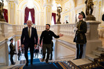 Президент США Джо Байден и президент Украины Владимир Зеленский во время встречи в Киеве, 20 февраля 2023 года

