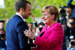 Канцлер ФРГ Ангела Меркель и президент Франции Эммануэль Макрон 
