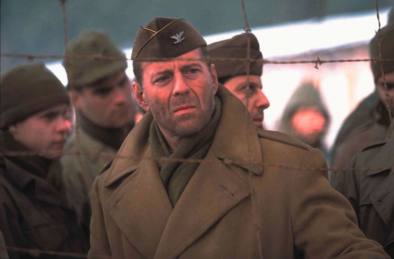 Брюс Уиллис в фильме «Война Харта» (2002)