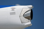Вспомогательная силовая установка самолета Airbus A220-300 авиакомпании JetBlue Airways во время 55-го международного авиашоу в Париже в Ле Бурже