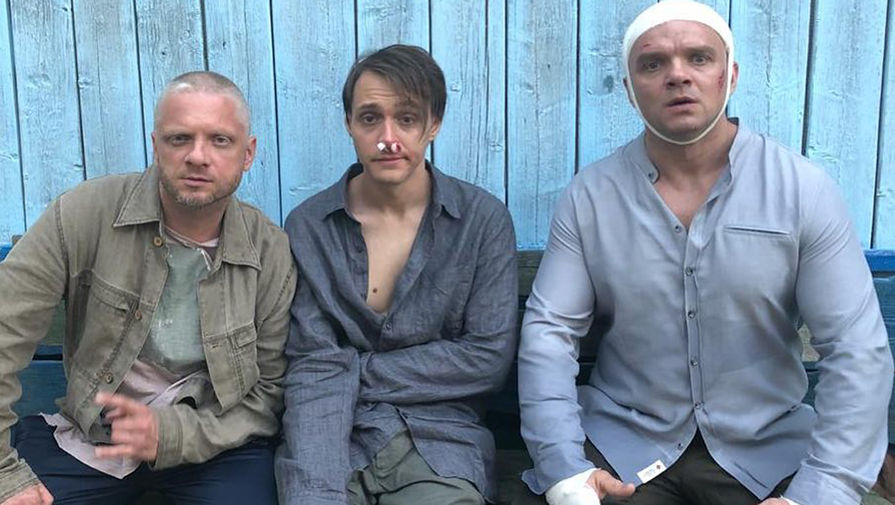 Александр Шаляпин (слева) на&nbsp;съемках сериала &laquo;Жуки&raquo;, 2018&nbsp;год
