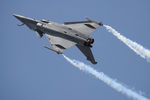 Французский многоцелевой истребитель четвертого поколения Rafale F3, разработанный французской компанией Dassault Aviation на Международном авиасалоне «Ле-Бурже – 2017» во Франции