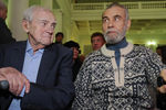 Писатели Даниил Гранин и Владимир Маканин на церемонии вручения премии «Большая книга» в Москве, 2012 год