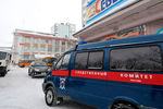 Автомобиль Следственного комитета РФ у шахты «Северная» в Воркуте после третьего взрыва 28 февраля