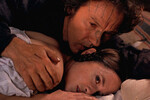 <b>«Пианино» (1993)</b>
<br><br>
Харви Кейтель постоянно старался отойти от преследовавших его ролей гангстеров и плохих полицейских. Например, в этой исторической драме он сыграл Джорджа Байнса, возлюбленного главной героини по имени Ада, которая общается с людьми при помощи игры на фортепиано. Картина была признана одной из лучших за тот год.