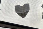 Россияне запускают бумажные самолетики из окон, 22 апреля 2018 года