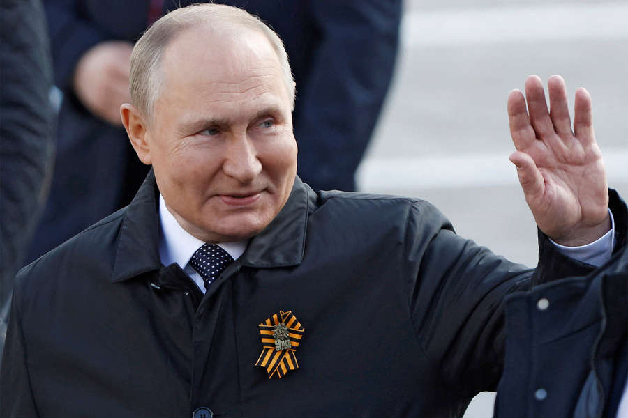 Президент РФ Владимир Путин на&nbsp;параде, посвященном 77-й годовщине Победы в&nbsp;Великой Отечественной войне, на&nbsp;Красной площади, 9&nbsp;мая 2022&nbsp;года