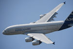Самолет Airbus A 380 на Международном авиасалоне «Ле-Бурже – 2017» во Франции