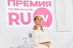 Певица Karna.val (Валя Карнавал - Валентина Карнаухова) на XIII Русской Музыкальной Премии телеканала RU.TV во Дворце гимнастики Ирины Винер-Усмановой в Москве, 22 мая 2024 года