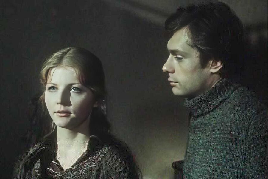 В&nbsp;1978 году вышла социальная молодежная драма «Голубка» о&nbsp;молодых гидростроителях, которые отправились на&nbsp;строительство сибирской ГЭС. Вместе с&nbsp;Науменко в&nbsp;картине снялись Елена Проклова, Петр Вельяминов, Игорь Янковский и другие.