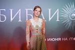 Лиза Арзамасова на премьере сериала «Библиотекарь» в московском кинотеатре «КАРО 11 Октябрь», 2023 год
