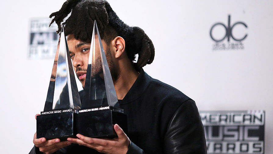 «Can't Feel My Face» в исполнении The Weeknd (номинация «Запись года»)