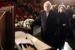 Актер Станислав Любшин на церемонии прощания с режиссером Вадимом Абдрашитовым, 16 февраля 2023 года