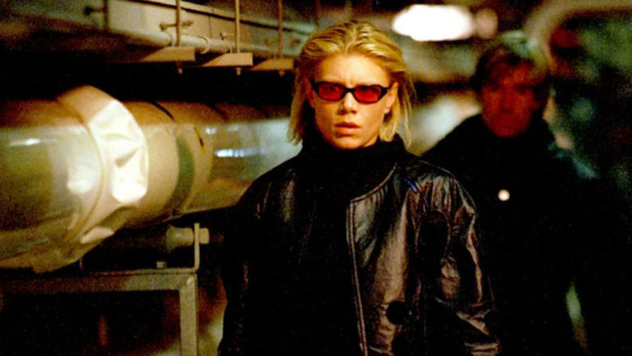 Кадр из сериала «Ее звали Никита» (1997 — 2001)