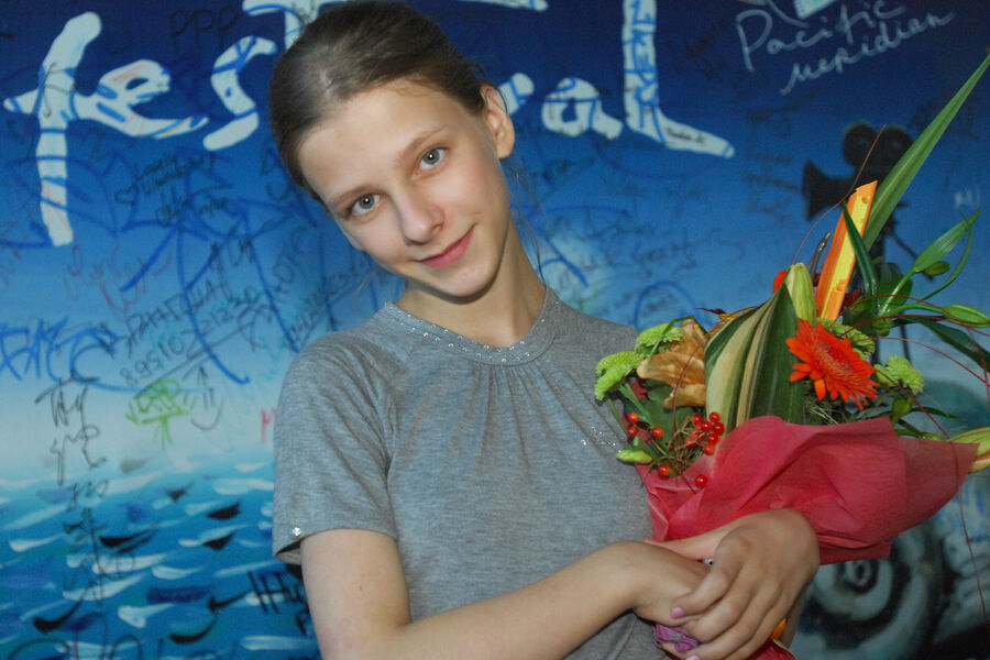 Лиза Арзамасова на&nbsp;закрытии VI Международного кинофестиваля «Меридианы Тихого» во Владивостоке, 2008&nbsp;год