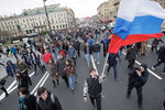 Участники протестной акции в Санкт-Петербурге, 5 мая 2018 года