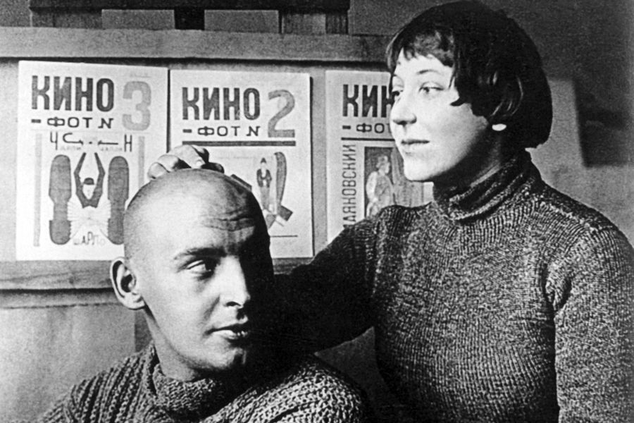 Художник-авангардист, конструктивист, фотограф Александр Родченкo и его супруга дизайнер Варвара Степанова, Москва, 1920&nbsp;год 