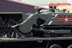 Многофункциональный робототехнический комплекс разминирования «Уран-6», закрепленный на платформе грузового автомобиля КамАЗ-65117, на Красной площади во время военного парада, посвященного 73-й годовщине Победы в Великой Отечественной войне, 9 мая 2018 года