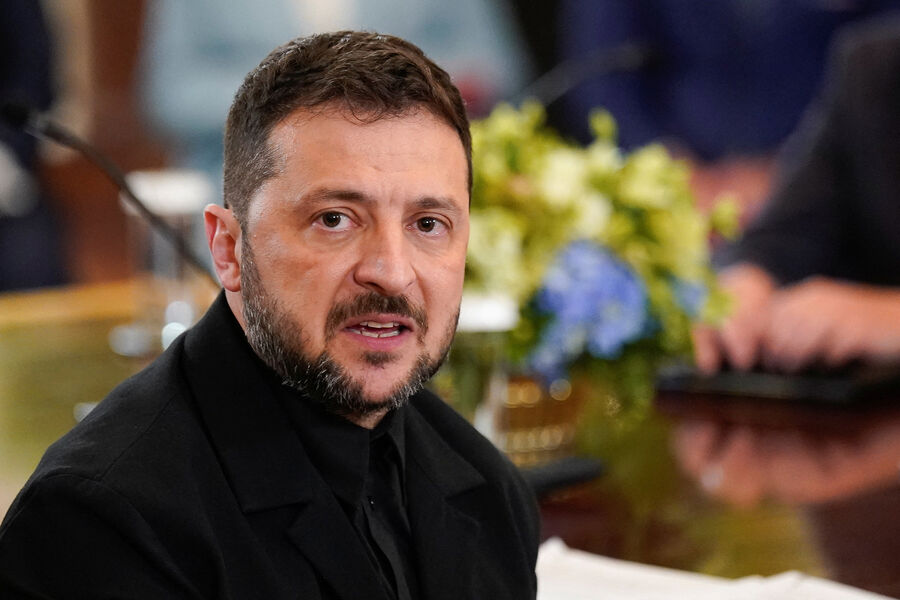 Президент Украины Владимир Зеленский во время переговоров с&nbsp;участием европейских лидеров в&nbsp;Белом доме, США, 18&nbsp;августа 2025&nbsp;года