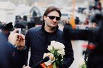 Генеральный директор Большого московского цирка на проспекте Вернадского Эдгард Запашный во время церемонии прощания с певицей Юлией Началовой на Троекуровском кладбище, 21 марта 2019 года