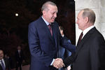 Президент Турции Реджеп Тайип Эрдоган и президент России Владимир Путин во время встречи в Сочи, 13 ноября 2017 года