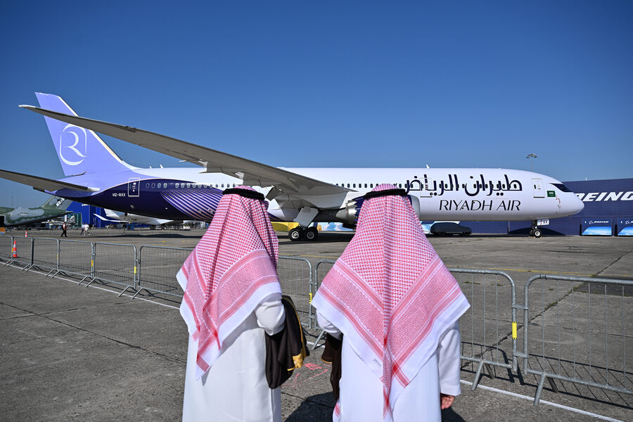 Boeing 787&nbsp;Dreamliner на&nbsp;55-м Международном Парижском авиасалоне в&nbsp;Ле Бурже