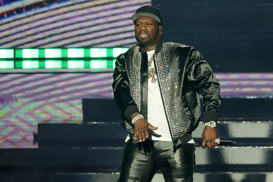 Рэпер 50&nbsp;Cent (Кертис Джексон) на&nbsp;сцене в&nbsp;Лас-Вегасе, 2024&nbsp;год