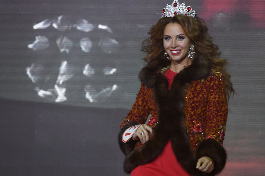Полина Диброва (Московская область), выигравшая в&nbsp;финале всероссийского конкурса &laquo;Миссис Россия &mdash; 2017&raquo; в&nbsp;театрально-концертном зале &laquo;Мир&raquo; в&nbsp;Москве