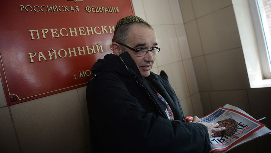 Блогер Антон Носик в&nbsp;Пресненском суде Москвы