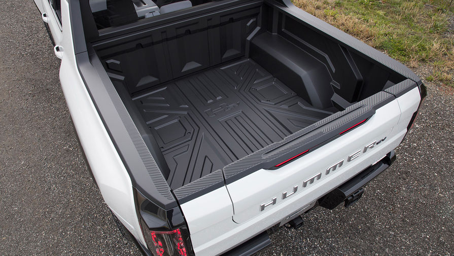 Hummer EV