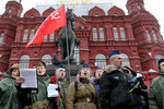 Участники мероприятий в Москве по случаю 140-й годовщины со дня рождения Иосифа Сталина, 21 декабря 2019 года