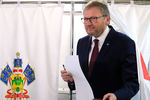 Кандидат на пост президента РФ от Партии роста Борис Титов во время голосования на выборах президента РФ, 18 марта 2018 года