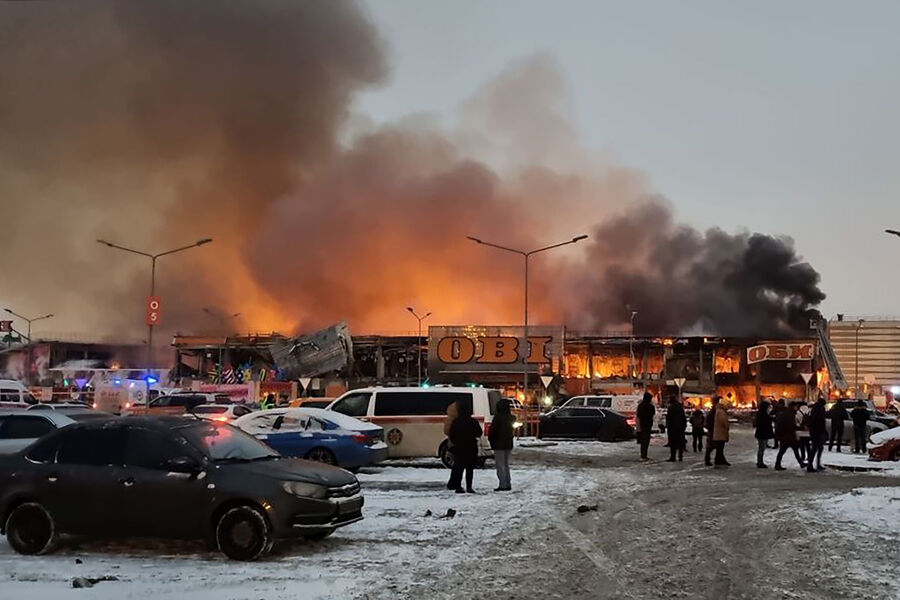 Пожар в&nbsp;магазине OBI в&nbsp;торговом центре &laquo;МЕГА Химки&raquo;, 9&nbsp;декабря 2022&nbsp;года 